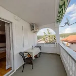 Sanjin Tariba * 苏佩塔斯卡德拉加